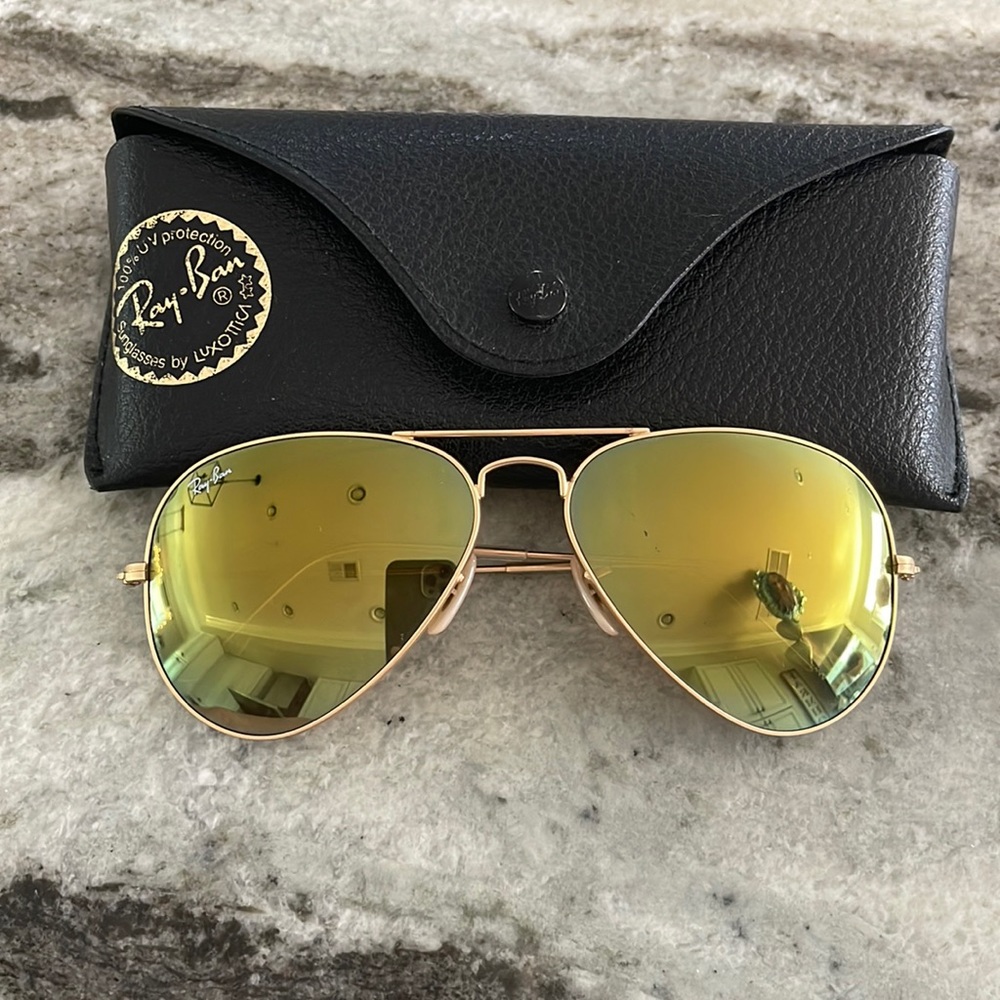 Green mirror aviators RAY BAN